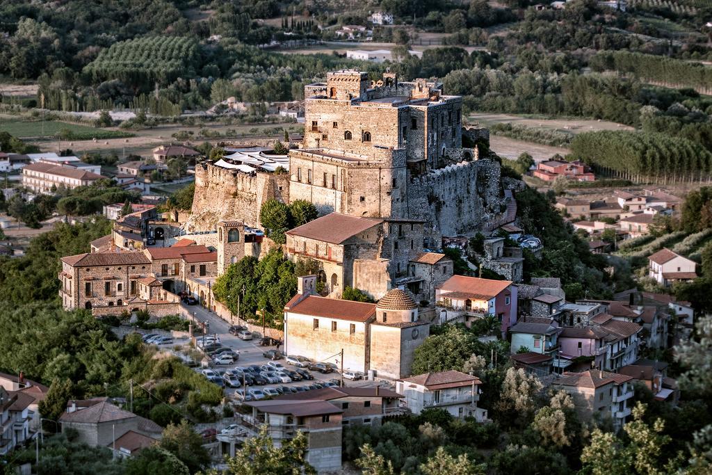 Hotel Castello di Limatola Esterno foto